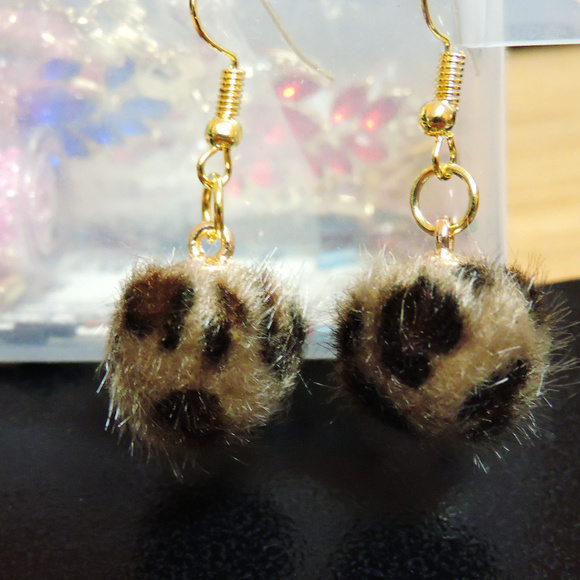 Fun and Fancy Mix ... Jewelry Bundle ... NWOT - Picture 3 of 9